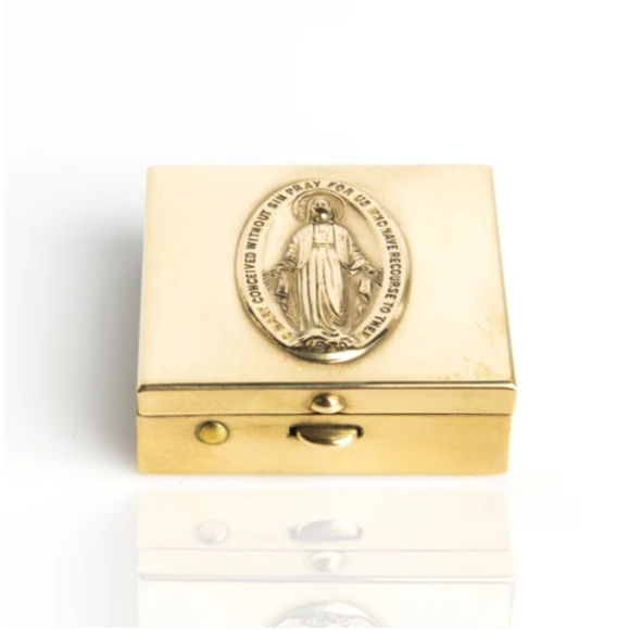 Virgins Saints & Angels Other - 🍀 Virgins Saints & Angels Gold & Green Mirrored Trinket Box NEW!
